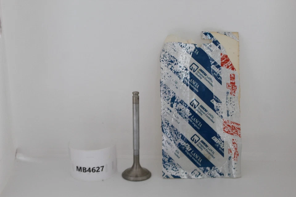 Drain Valve For Fiat 124 Special 125 131 132 Original 5975341 - Image 4 of 4