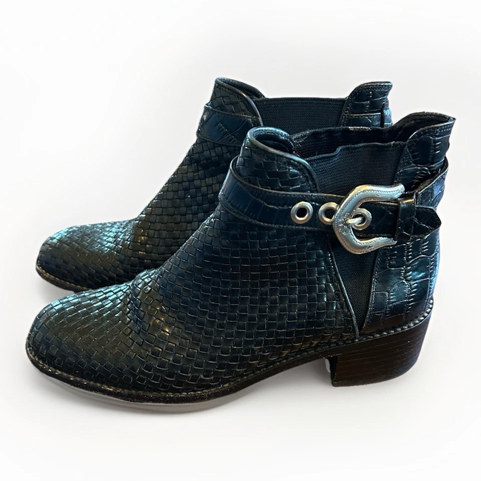 Botas de tornozelo vintage Brighton couro preto tecido 7,5 N fivela gótica ocidental - Imagem 2 de 4