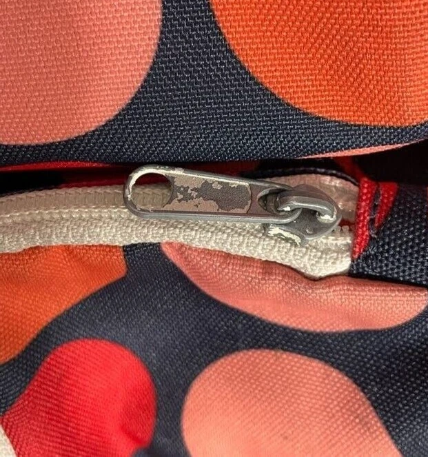 Bolsa estilingue de corda Kavu círculos laranja - Imagem 4 de 4