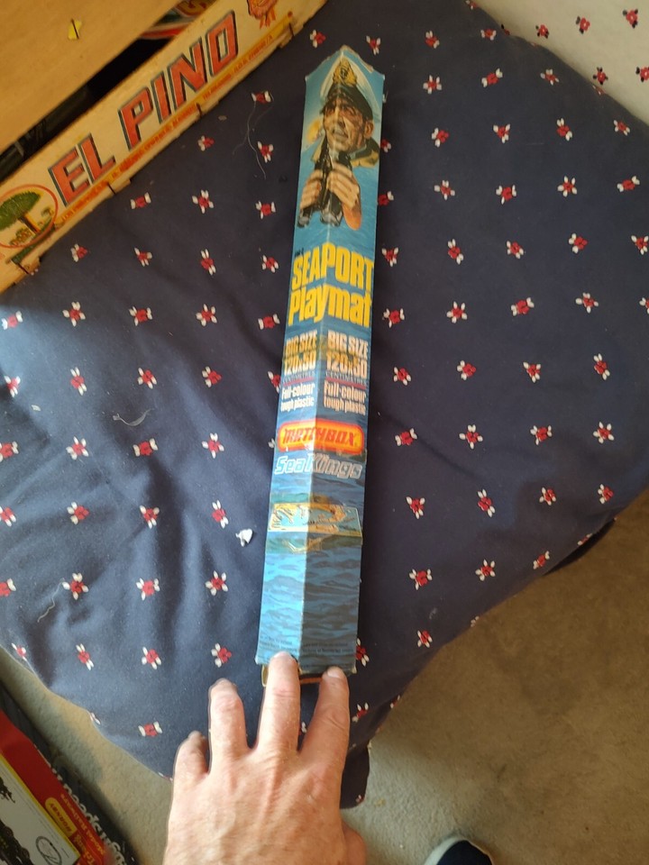 Hornby Minic Ships Die Cast Sets x 2 Fleet anchorage & Naval