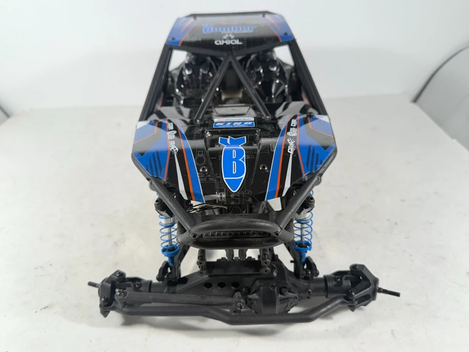 Rare Used Axial RR10 Bomber 4WD 1/10 Rock Racer Roller Slider Chassis - Image 2 of 4