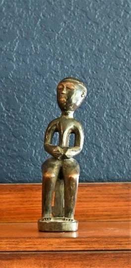 19th Cent. Borneo Dayak Figure w/ COA 9" Kalimantan Dayak peoples, Bahau piece - Image 4 of 4