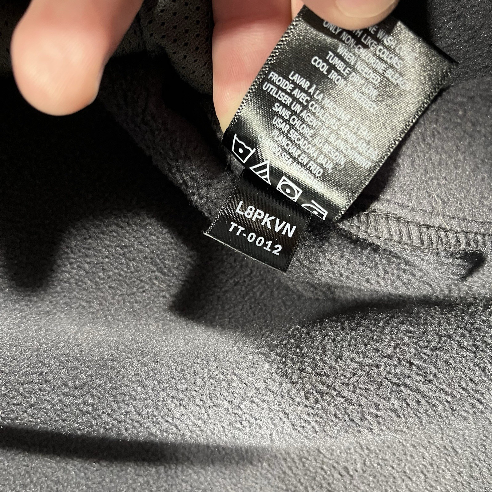 T TECH TUMI SOFTSHELL JACKET FULL ZIP GRAY MENS M… - image 8