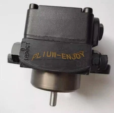 1PC NEW SUNTEC AN67C7233 AN67C 7233 Burner Oil Pump