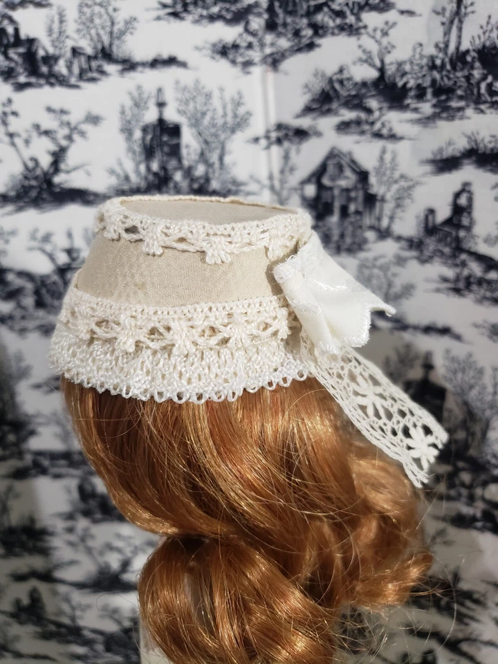 定制丝绸和古董花边帽。 适用于 6-7 英寸头 Ooak  — 第 3/4 张图片