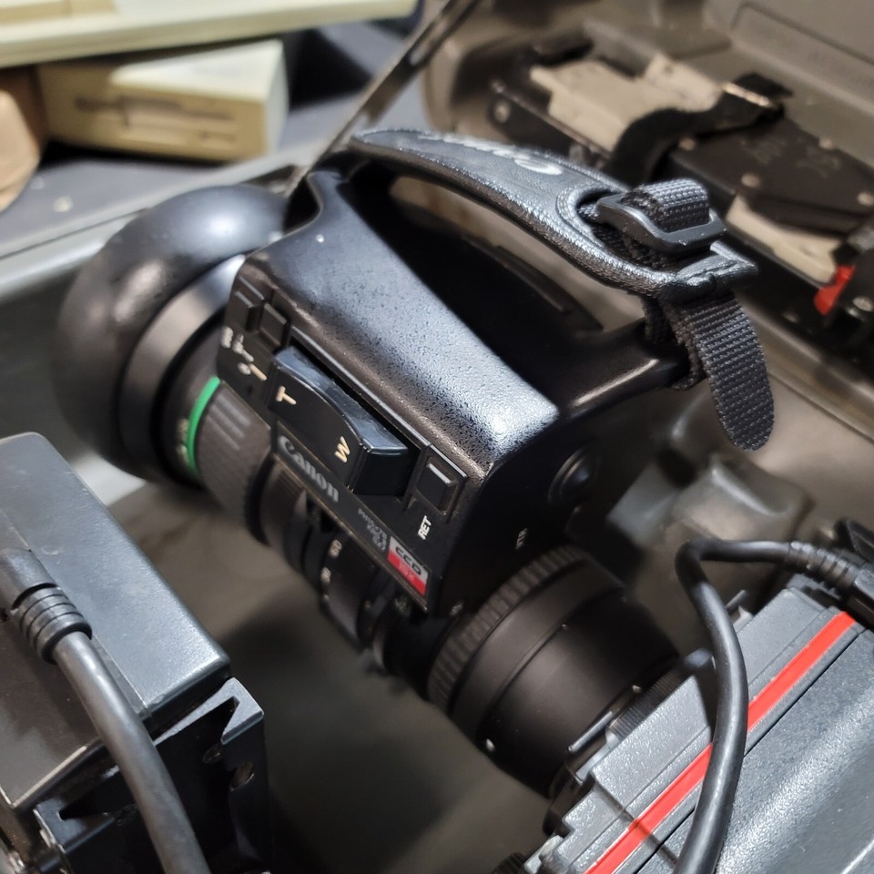 Sony DXC325/CA325 Used Professional Video Camera eBay