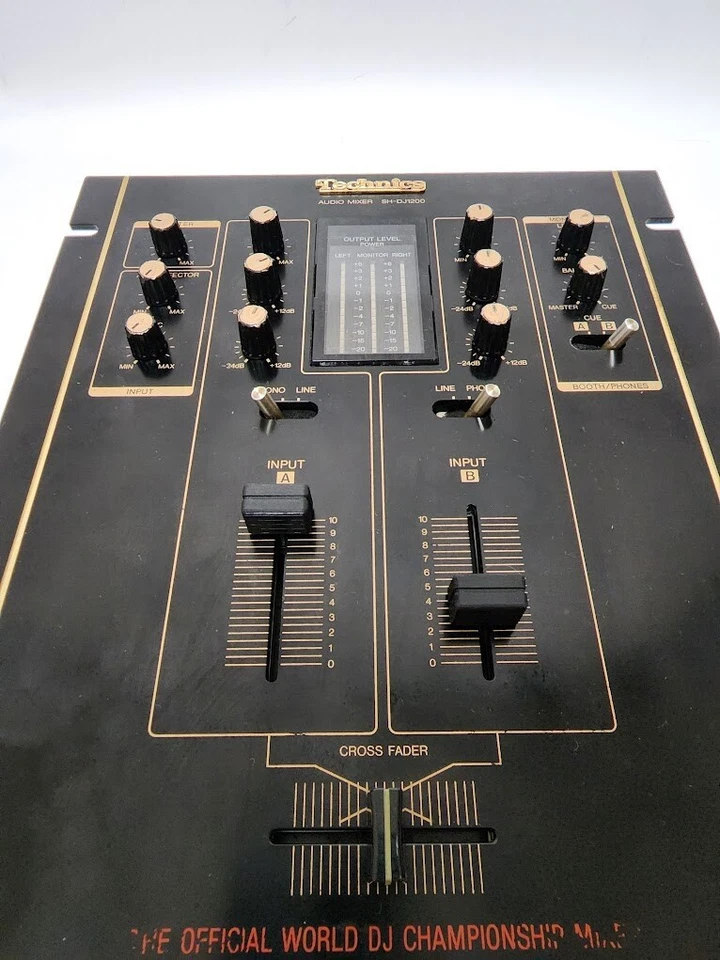 Technics SH-DJ1200 Black Audio Mixer DMC - Image 4 of 4