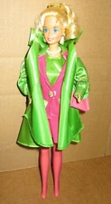 BARBIE...VINTAGE 1992  F.A.O SCHWARZ, MADISON AVENUE, BEAUTIFUL BARBIE