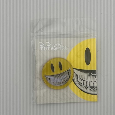 Ron English Smiley Grin Pintrill Lapel Pin Sealed New Popaganda