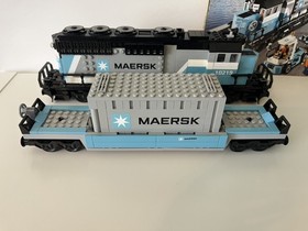 LEGO Creator Expert: Maersk Train (10219)  with manuals 98% Complete
