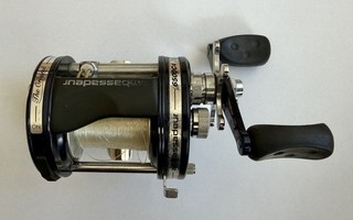 Mulinello rotondo Abu Garcia Ambassadeur 6500C4 RH Star Drag 5.3:1