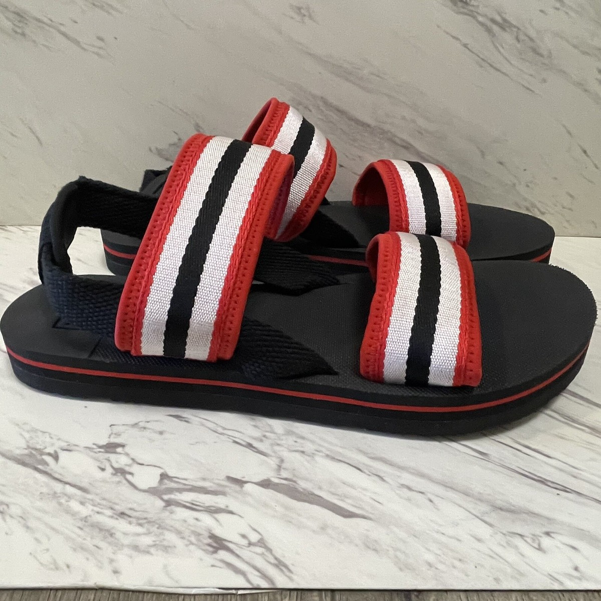 Hunter Men’s beach sandals Propet Men main image 2