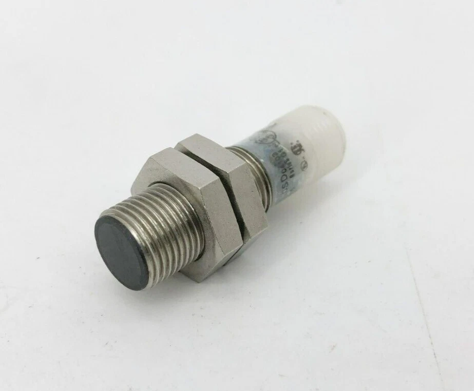 New Eaton E57SAL12T110SD Proximity Sensor 2mm Range 6-48VDC - Image 3 of 4