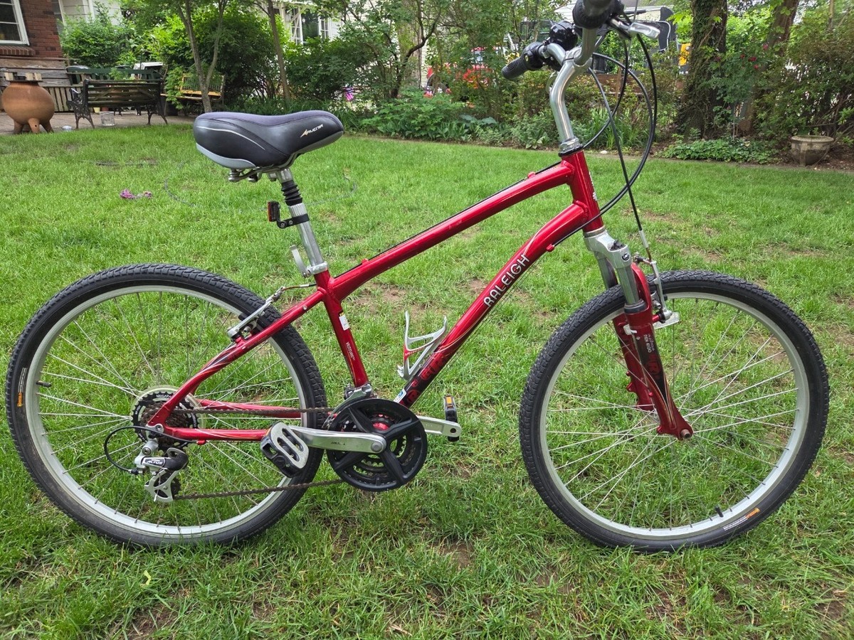 Raleigh Venture Road Bike Lightly Used Good Condition