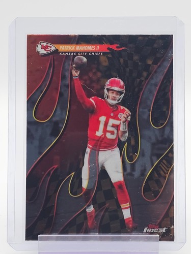 PATRICK MAHOMES II 2025 TOPPS FINEST TORCHERS FOOTBALL #T-20 CHIEFS Q7712