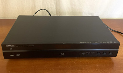 Yamaha BD-S671 Blu-ray Player Black 3D USB HDMI Blu-ray DVD AVCHD DivX No Remote