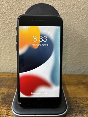 Apple iPhone SE 2020 64GB Factory Unlocked Black Smartphone 