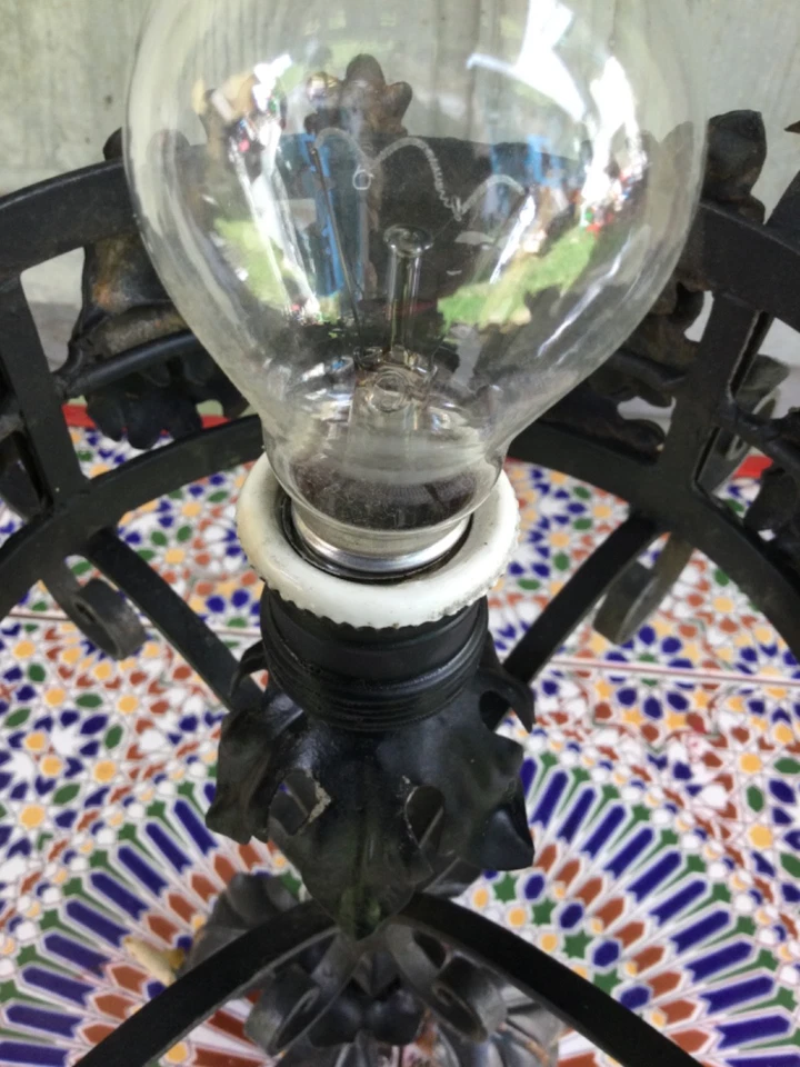 ANTICA LAMPADA FERRO BATTUTO - Immagine 3 di 4