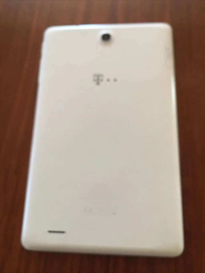 Tablet Telekom Puls 8“ Zoll Display ; in Weiß ; Wifi ; 16 GB Speicher  - Bild 3 von 4