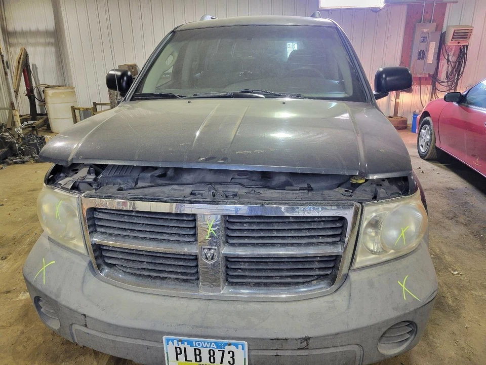 Windshield Glass VIN 3 6th Digit SE Fits 04-09 DURANGO 2061257 - Image 2 of 4