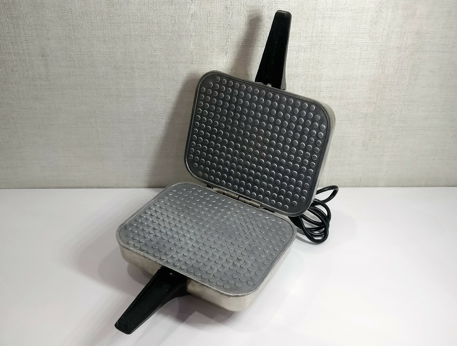 russian waffle maker