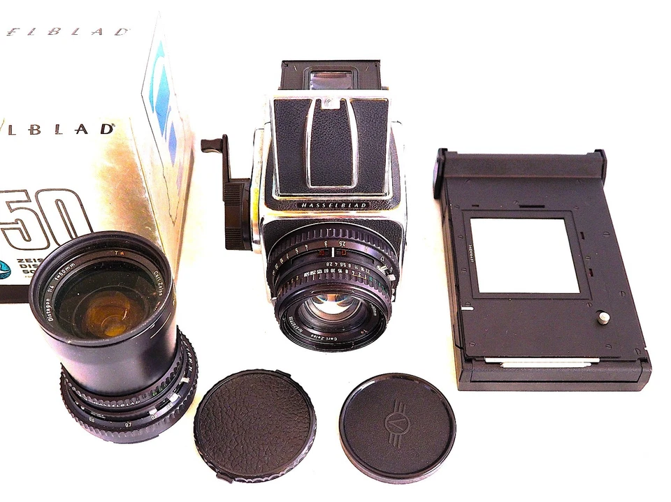 Hasselblad 500C/M A12 Carl Zeiss Planar T* 80 мм f2.8, Distagon 50 мм f4 Polaroid - Изображение 2 из 4