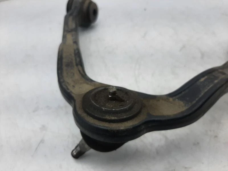 Brazo de control superior delantero 03-14 furgoneta Chevrolet Express 1500 15864153 Foto 3 de 4