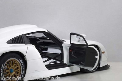 1997 PORSCHE 911 CARRERA GT1 WHITE PLAIN BODY 1:18 by AUTOart