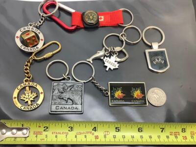 7 Vintage Keyring CANADA Keychain MAPLE LEAF 7 Porte-Clés CANADIAN FLAG ~ DICE