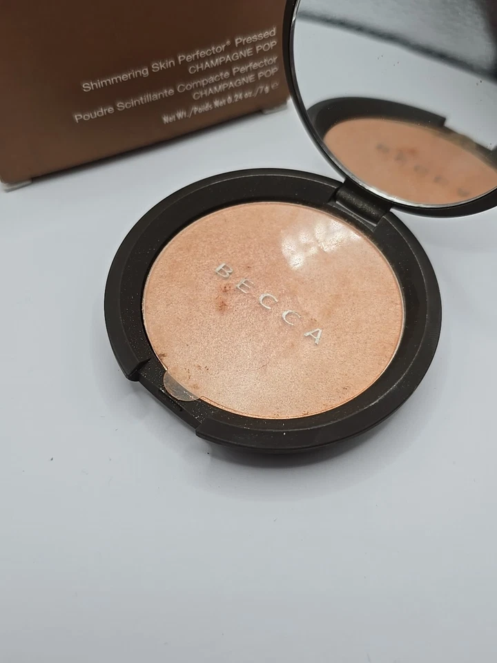Smashbox Loves Becca Shimmering Skin Perfector Champagne Pop 7g - Image 2 of 2