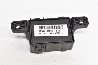 SoLa ② 2013-2017 Hyundai Veloster PDM Relay Box Control Unit Module