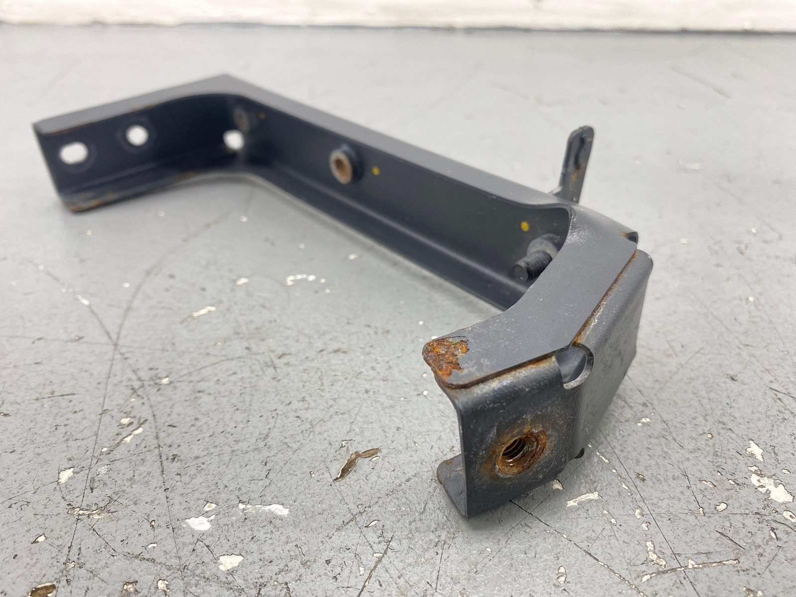 McLaren GT 2020-2023 Rear Right Bumper bracket