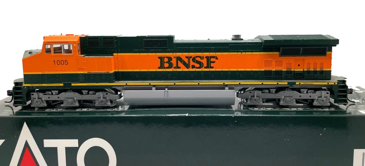 鉄道模型 KATO GE C44-9W DASH9 37-1902 BNSF #1005 Kato 37-1902 GE C44-9W HO Scale Dash 9 BNSF Locomotive W