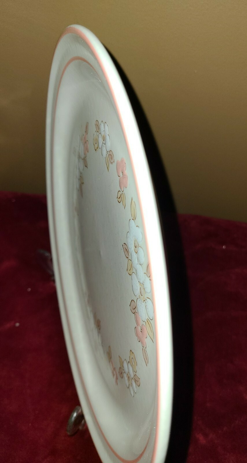 CHANTILLY HEARTHSIDE FLEUR DE BOIS STONEWARE DINNER PLATES 10.5" HAND