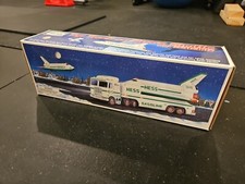 1999 Hess Toy Truck And Space Shuttle With Satellite New In Box