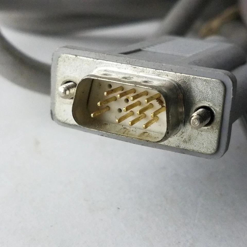 VGA 15-pin Extension Cable DB15 6 Ft Gray - Image 3 of 4