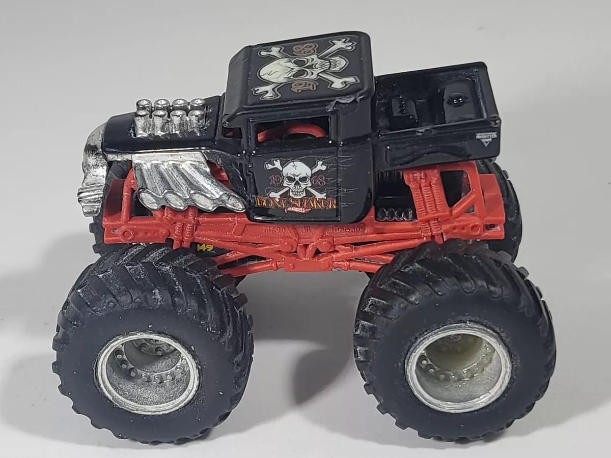  Hot Wheels Bone Shaker Monster Truck Double Troubles 1