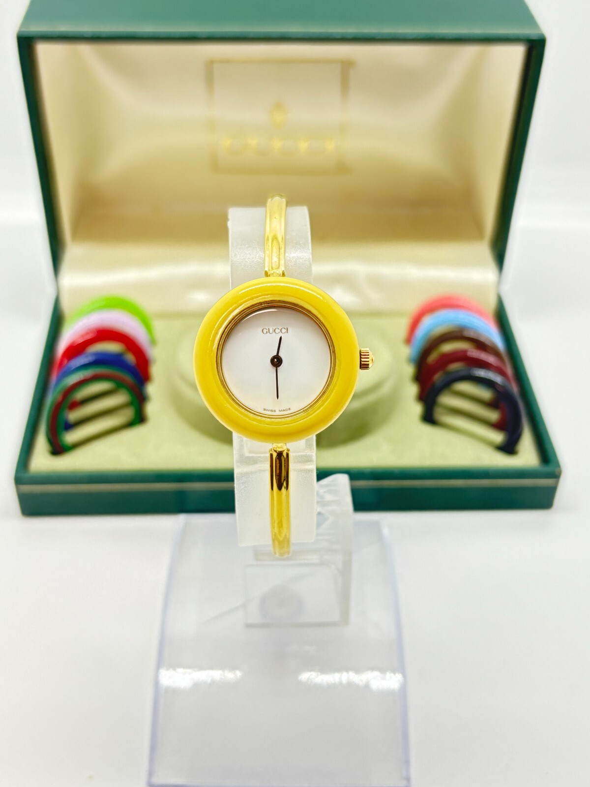 [Near Mint w/Box] GUCCI 11/12 Change Bezel Ladies Watch 12 Colors Gold Used F/S