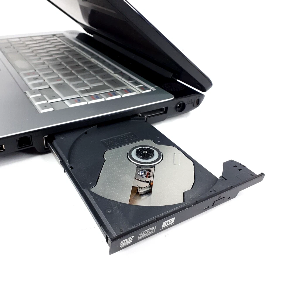 Toshiba Satellite A210 15.4" Laptop AMD Turion 64 x2 2560MB 160GB No OS H2519 - Image 4 of 4