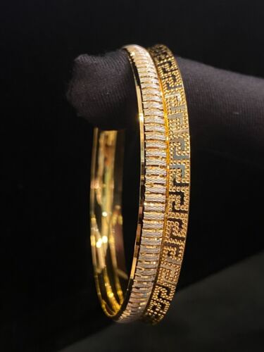Stunning Dubai Handmade Bangle Bracelet In Solid 916 Stamped 22K Multi-Tone Gold - Picture 1 of 12