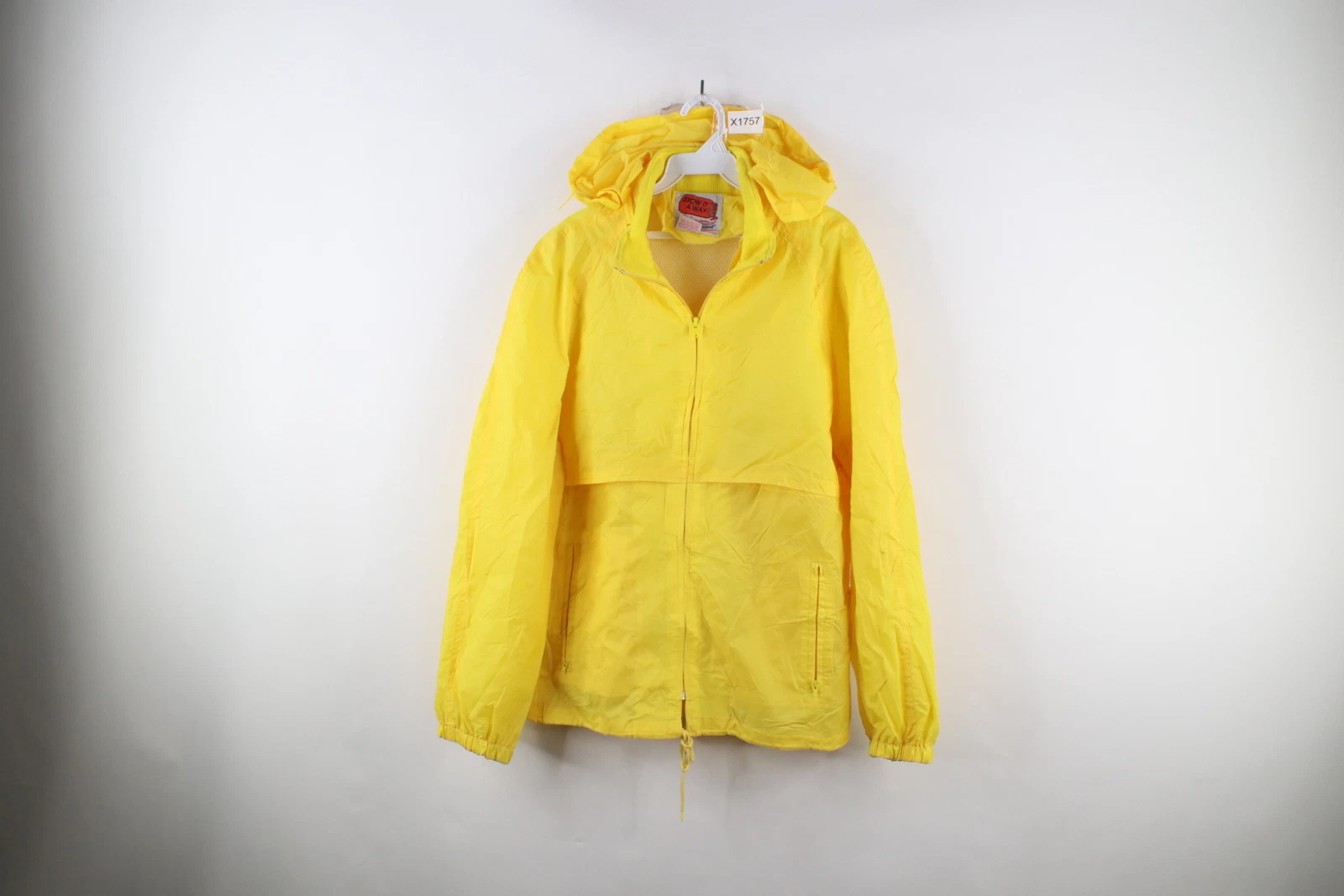 Vintage 70s Streetwear Mens Medium Distressed Packable Hooded Windbreaker Jacket