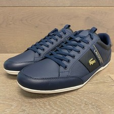 LACOSTE CHAYMON 0120 1 CMA 740CMA0043NB0 | barva TMAVOMODRÁ | Módní  Tenisky. Muži Boty ✪ eshop Sizeer.cz ✪