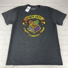 New Universal Studios Wizarding World Harry Potter Hogwarts T-Shirt Men's Medium