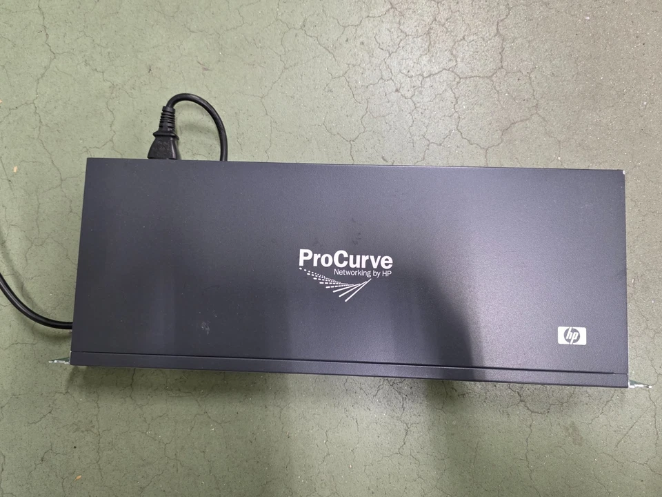 HP ProCurve 1400-24G J9078A Switch Gigabit 24 Porte Usato - Immagine 2 di 4