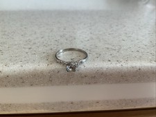 Sterling Silver Ring Size 7 Silver Tone w Clear Stone CZ Wedding RIng 925