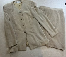 Vintage 90  s Carlisle Women's Textured Woven Suit Set-Jacket Skirt-Beige White 8