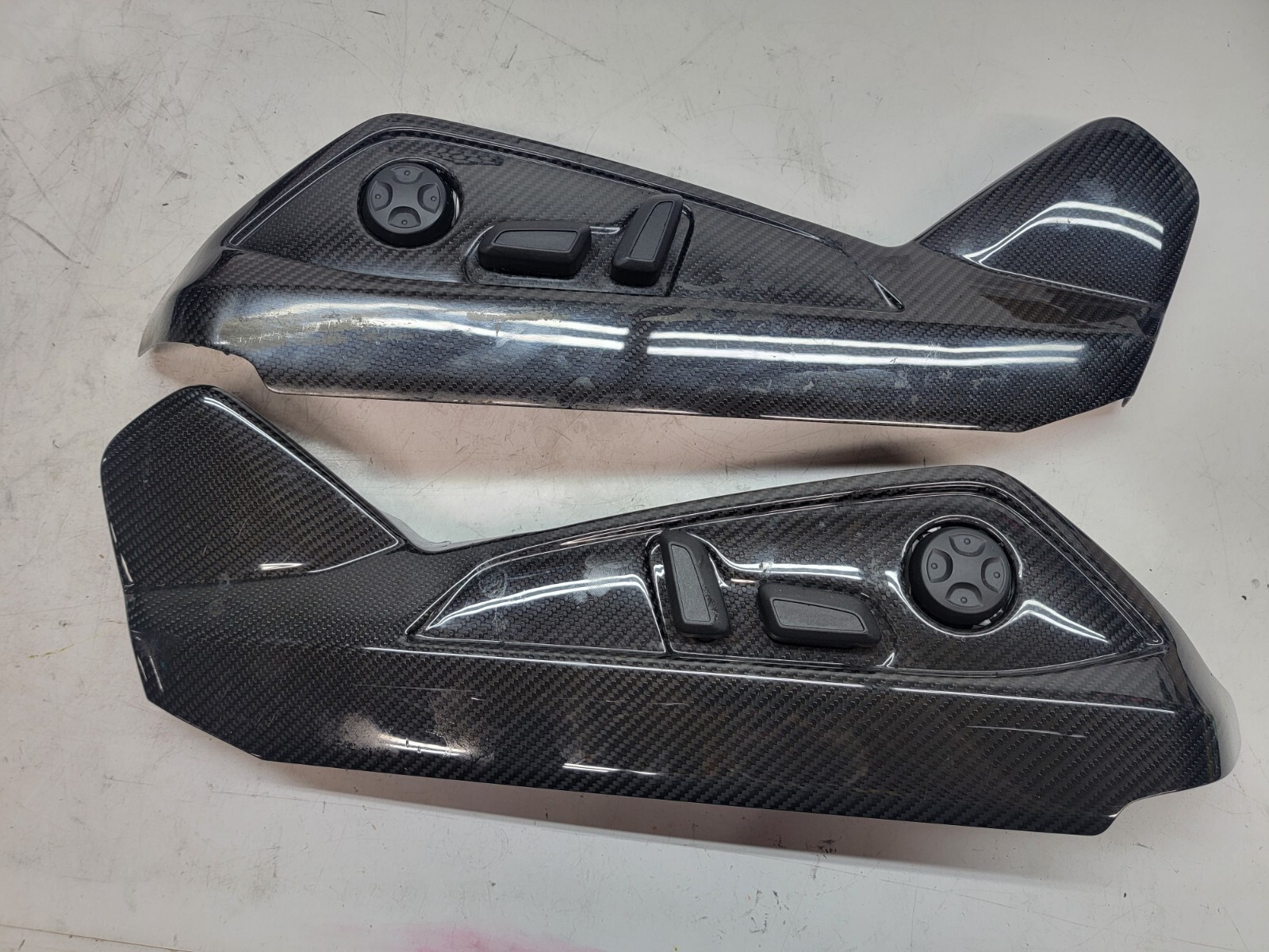 LAMBORGHINI AVENTADOR CARBON FIBER SEAT SIDE BUTTON COVERS OEM SV SEAT SIDES 