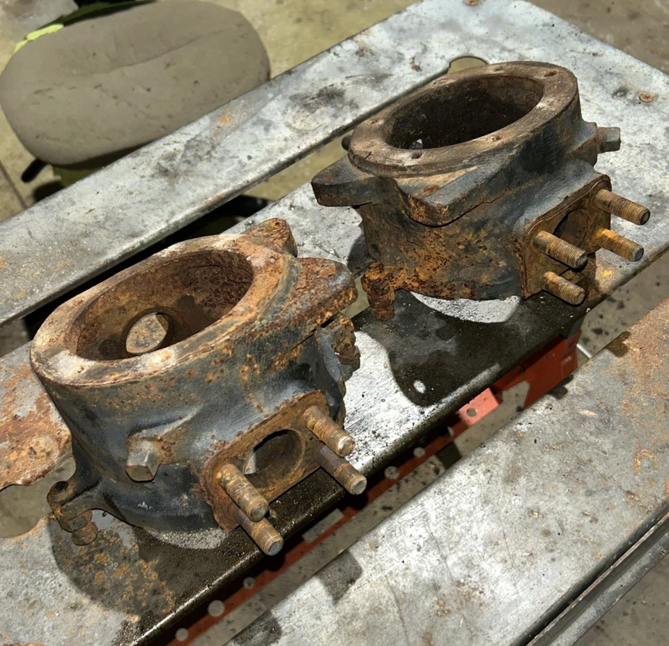 Juego de nudillos de dirección de eje sólido Toyota Pickup/4runner 1979-85 Foto 3 de 4