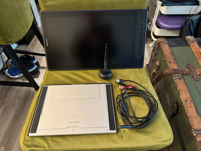 HUION KAMVAS Pro 16, 2.5k - Barely Used 4 Hours