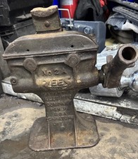 vintage Rees No. 2A jack, likely a heavy-duty car or railroad jack